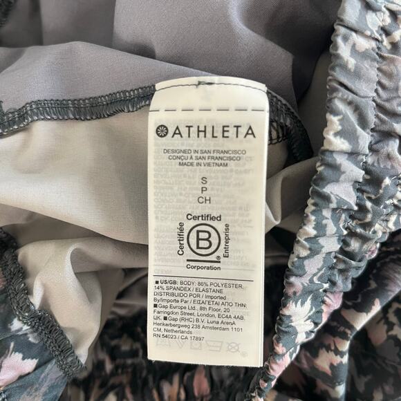 Athleta Crossroads Kinetic Abstract Shorts - Size S - Picture 7 of 7